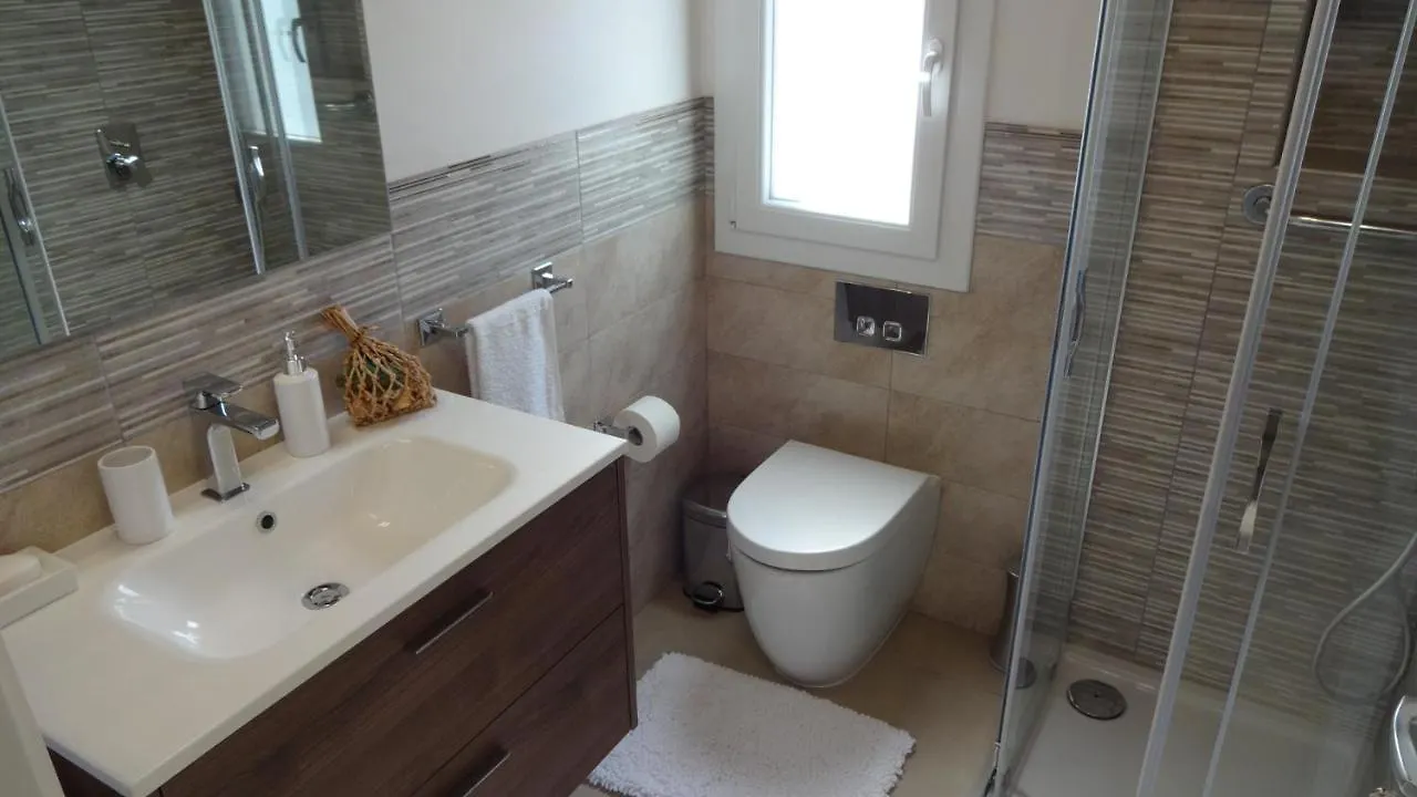 Sweet Holiday House Apartment Fontane Bianche Italy