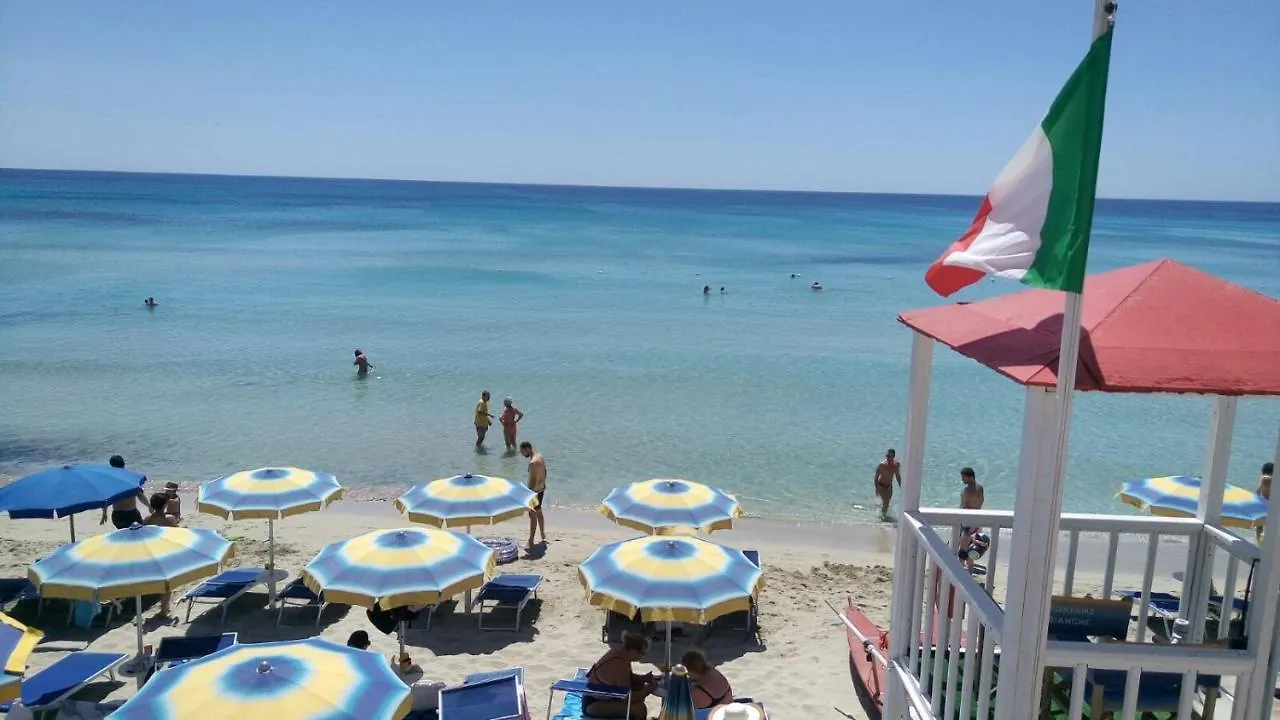 Sweet Holiday House Apartment Fontane Bianche