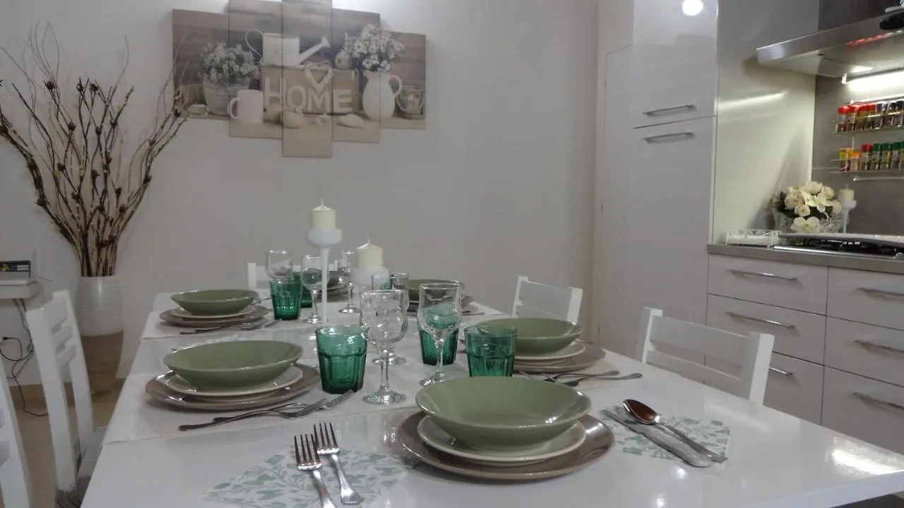Sweet Holiday House Apartment Fontane Bianche