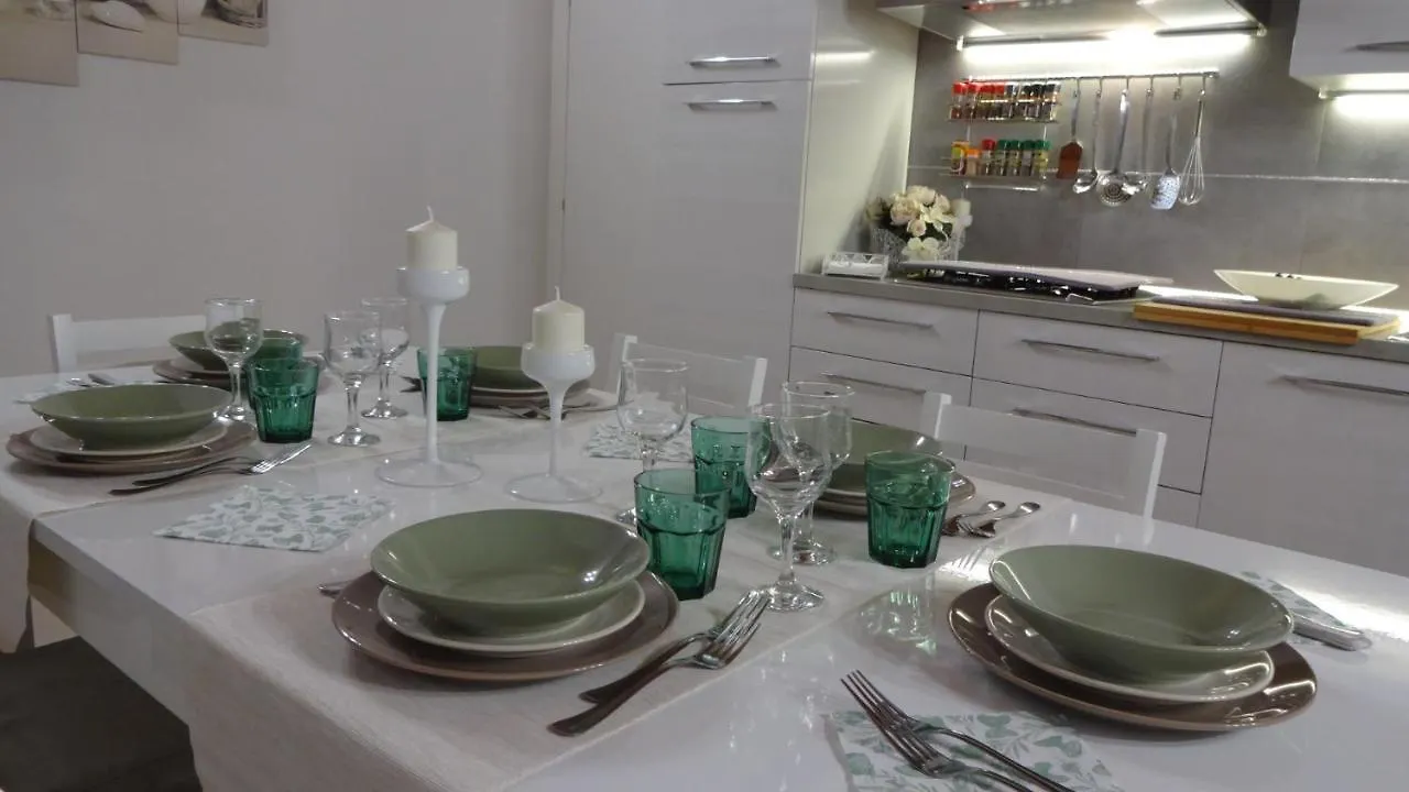 Sweet Holiday House Apartment Fontane Bianche