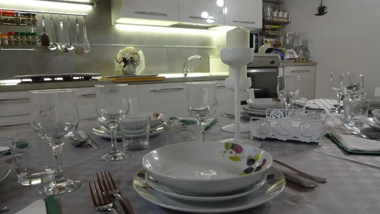 Sweet Holiday House Apartment Fontane Bianche Italy
