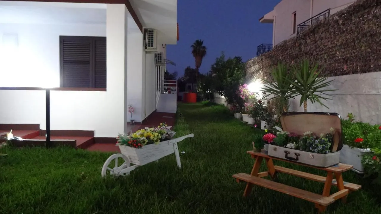 Sweet Holiday House Apartment Fontane Bianche