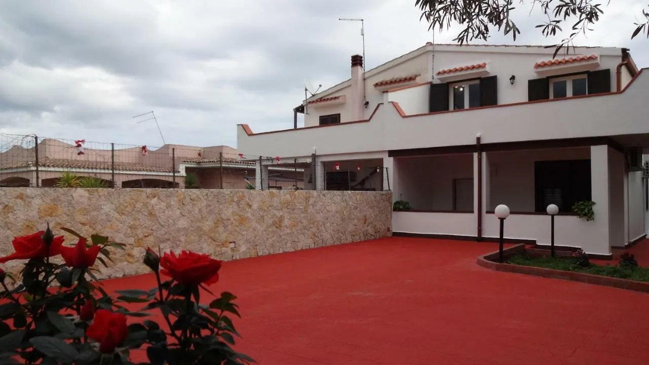 Sweet Holiday House Apartment Fontane Bianche