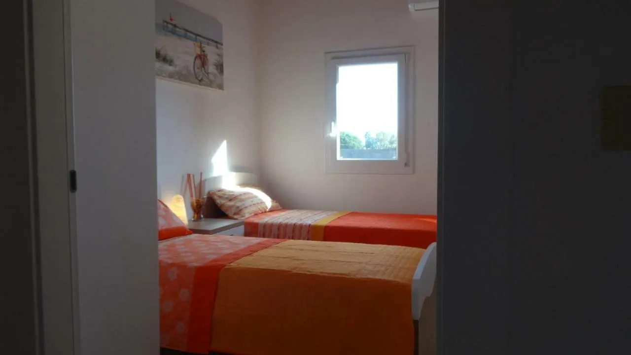 Sweet Holiday House Apartment Fontane Bianche Italy