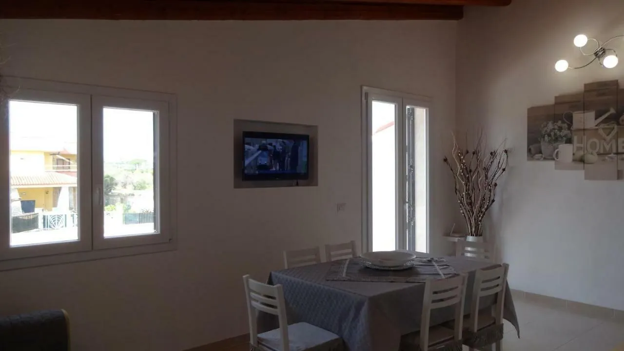 Sweet Holiday House Apartment Fontane Bianche
