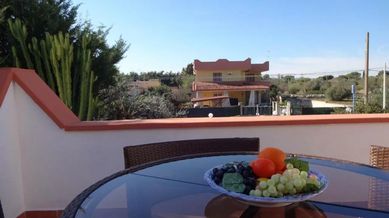 Appartement Sweet Holiday House à Fontane Bianche 0*,